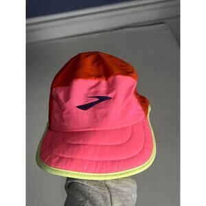 Brooks Cherry Tomato/Neon Pink Lightweight Packable Running Hat